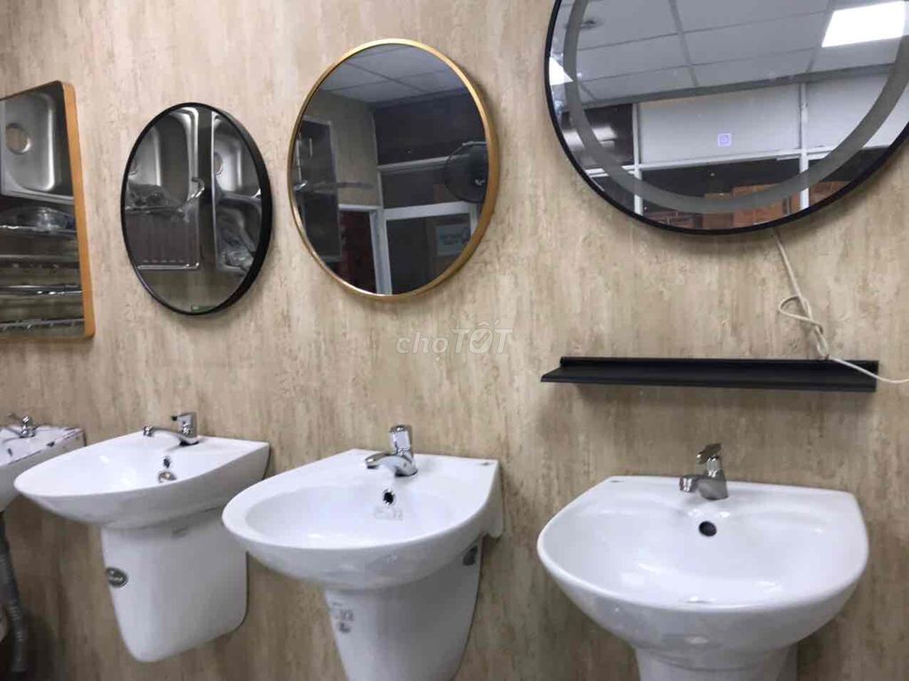 Lavabo treo sứ trắng