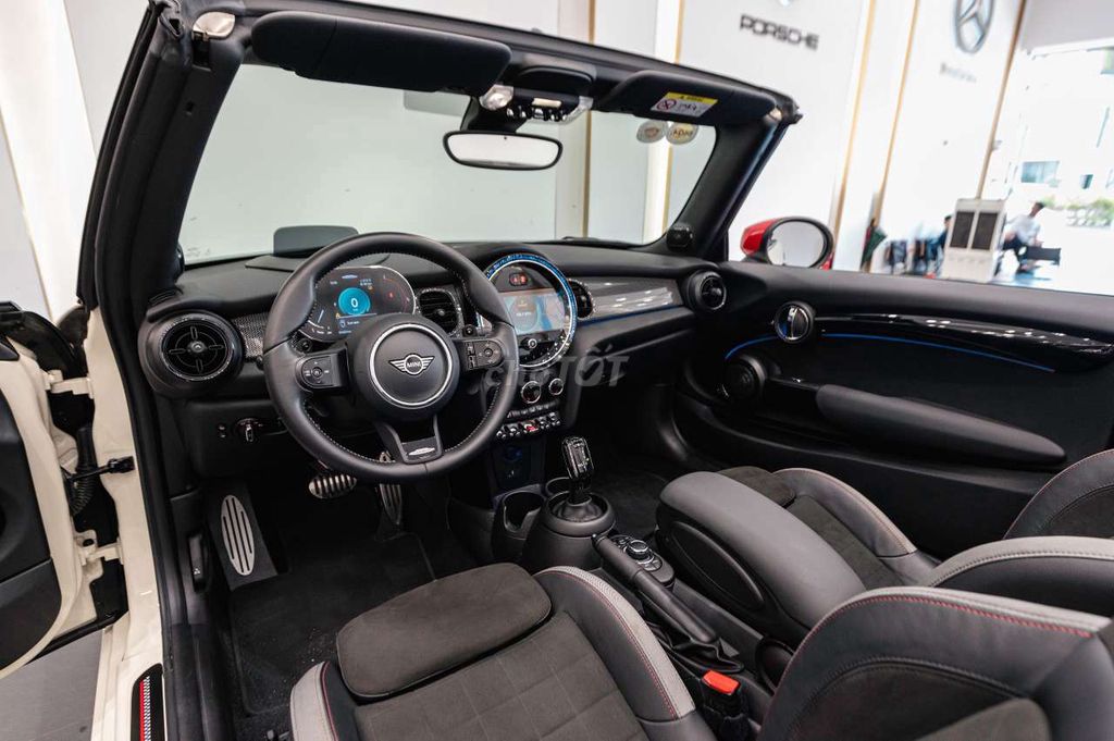 Mini Cooper JWC Convertibles 2021 - 7500 km