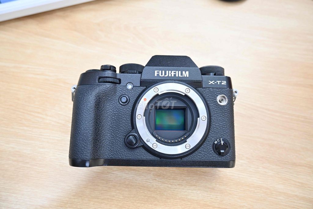 Máy ảnh Fujifilm XT2 Đẹp. Mua bán Máy ảnh, Máy quay tại Quận Tân Bình Tp Hồ Chí Minh được đăng bởi Phúc hình 1