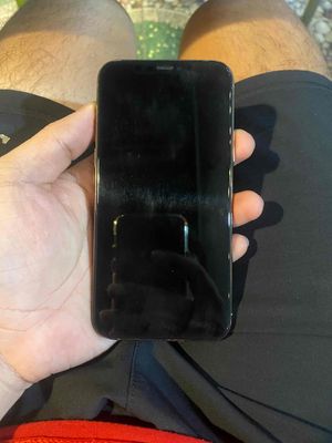IPhone 11 Pro gold 256gb quốc tế. Mua bán Điện thoại tại Quận Bình Tân Tp Hồ Chí Minh được đăng bởi V I N H