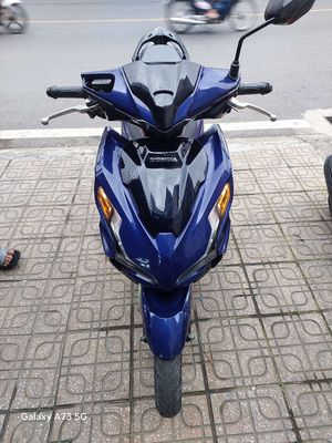 Honda Air Blade 125 2022 Xanh 24000 km. Mua bán Xe máy tại Thành phố Đà Lạt Lâm Đồng được đăng bởi tran hoa nam hình 1
