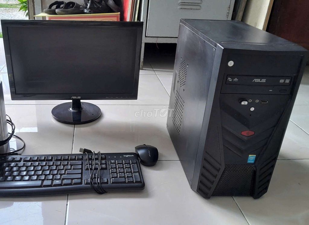 Bộ máy tính Asus gồm màn hình và thùng CPU. Mua bán Máy tính để bàn tại Huyện Châu Thành Tiền Giang được đăng bởi Thien Tran Minh hình 1