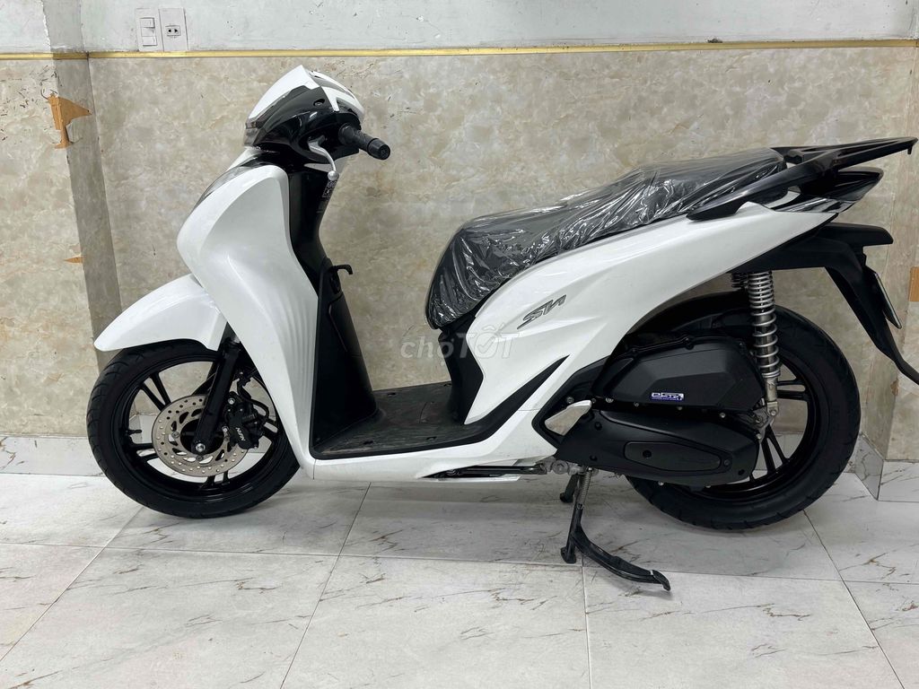 SH 125 đời 2024 trắng đen mới keng 43F1-049.94. Mua bán Xe máy tại Quận Sơn Trà Đà Nẵng được đăng bởi Minh Dũng bán trả góp 136 vân đồn  hình 6