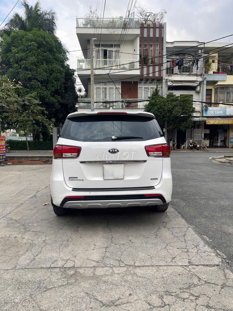 Kia Sedona 2017 bản full. Mua bán Ô tô tại Huyện Hóc Môn Tp Hồ Chí Minh được đăng bởi CHỢ Ô TÔ AN SƯƠNG hình 5