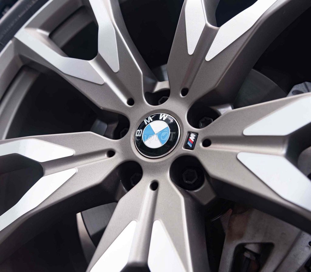 LONG ANH AUTO về BMW X7 xdrive40i 2021. Mua bán Ô tô tại Quận 7 Tp Hồ Chí Minh được đăng bởi LongAnh AuTo  hình 4