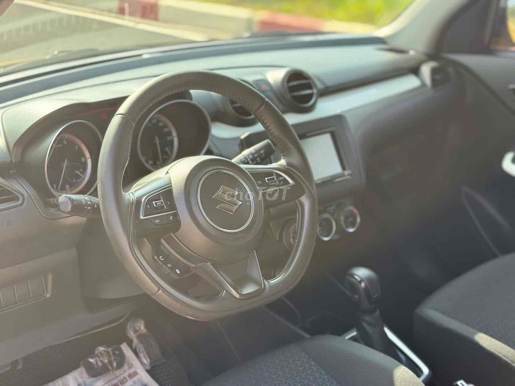 Suzuki Swift 2020 GLX 1.2 AT - 80000 km. Mua bán Ô tô tại Quận 12 Tp Hồ Chí Minh được đăng bởi Minh minh hình 7