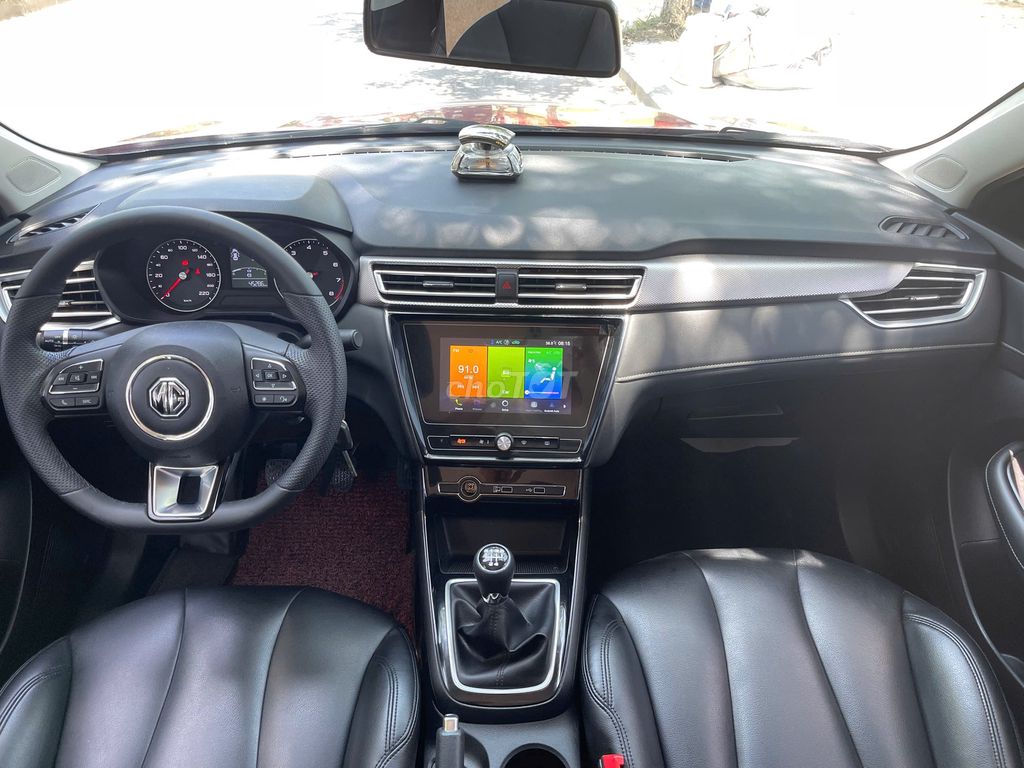 MG5 2023 MT số sàn màu đỏ. Mua bán Ô tô tại Quận Thanh Xuân Hà Nội được đăng bởi Thanh Biz Nguyễn Thái Auto hình 12