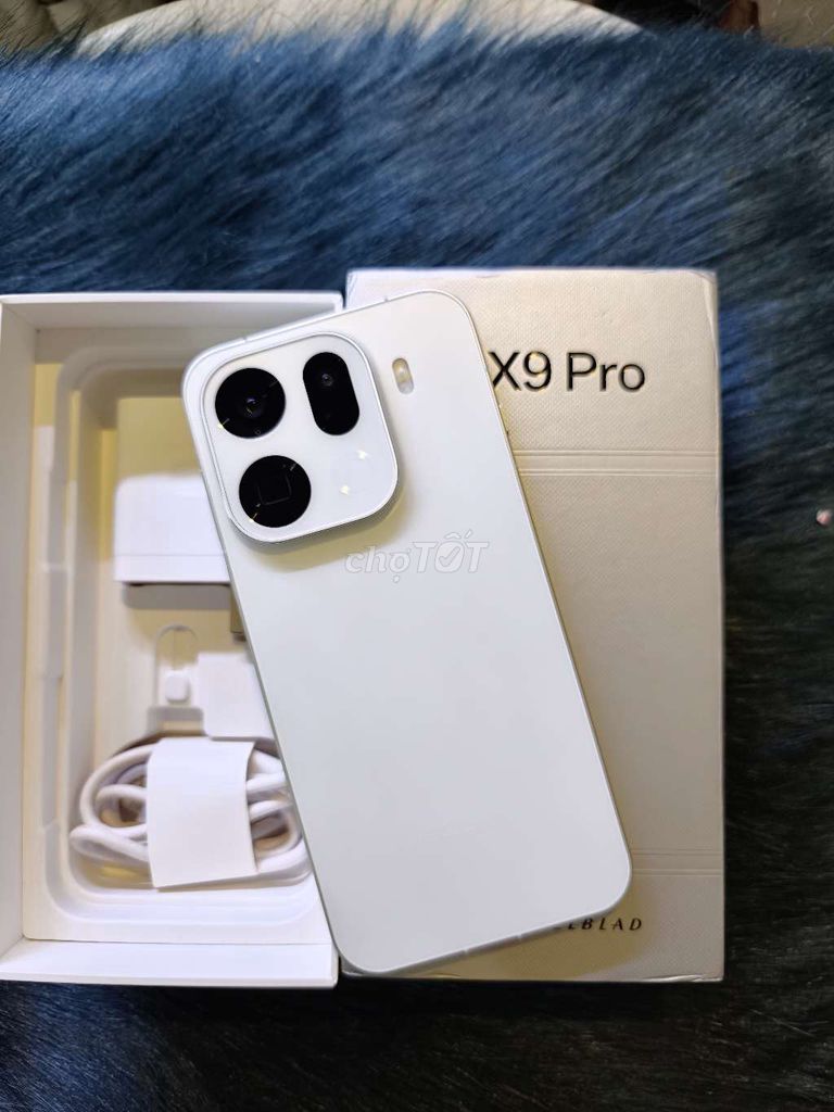 Oppo Find X9 Pro 256GB 99% fullbox. Mua bán Điện thoại tại Quận Hoàng Mai Hà Nội được đăng bởi LongHung Mobile hình 1