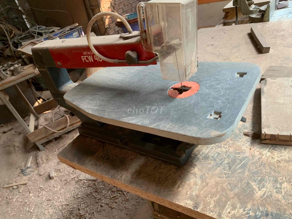 Máy cưa lọng Hitachi FCW 40 Đỏ. Mua bán Đồ chuyên dụng, Giống nuôi trồng tại Huyện Hóc Môn Tp Hồ Chí Minh được đăng bởi nguyen hình 1