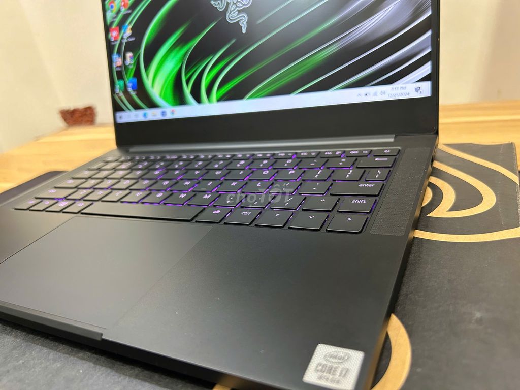 Hot Razer stealth 13 i7-1065G7/16/512/1650