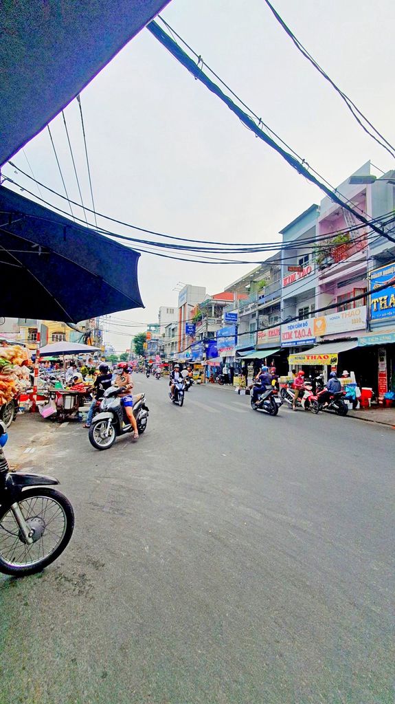 Mặt tiền chợ Rạch Ông ngang 4m đúc 5 tầng chỉ 10 tỷ