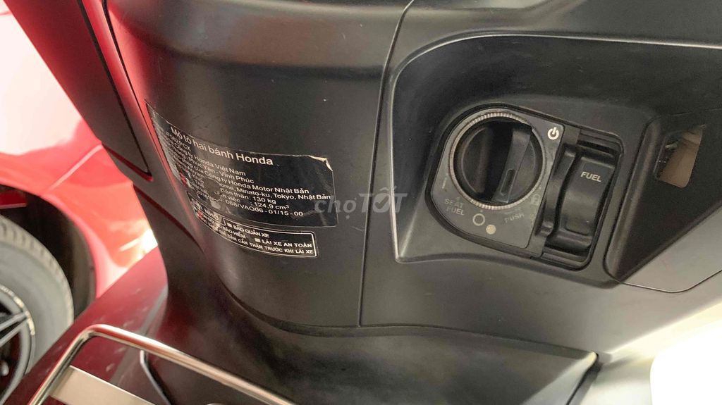 Honda PCX 125 màu đen khóa smart key. Mua bán Xe máy tại Thành phố Biên Hòa Đồng Nai được đăng bởi CH xe máy Trần Na Na hình 3