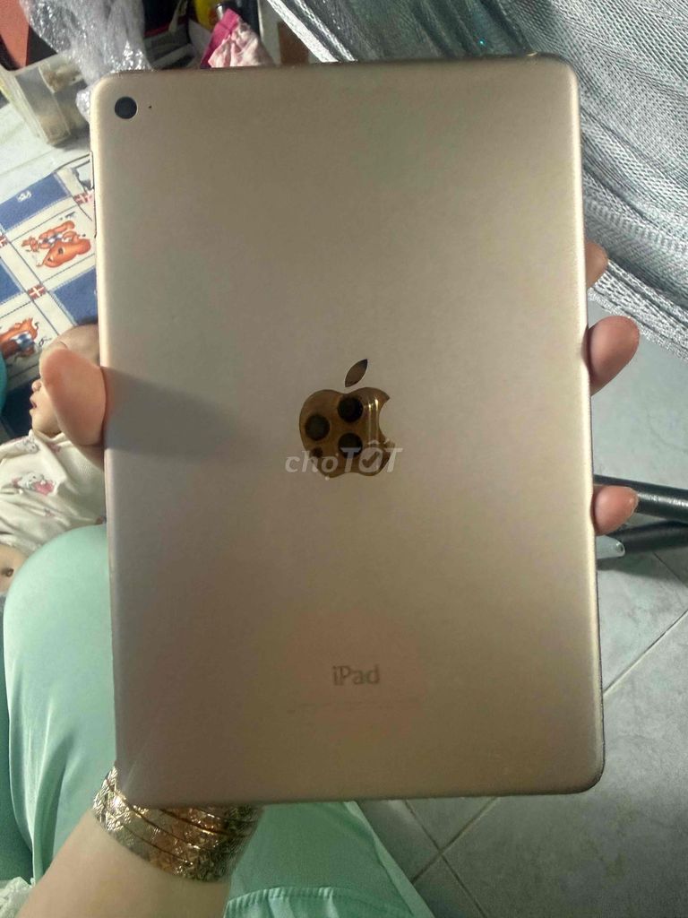 Apple iPad mini 4 Vàng 128GB full chức năng. Mua bán Máy tính bảng tại Quận 12 Tp Hồ Chí Minh được đăng bởi Trân  hình 1