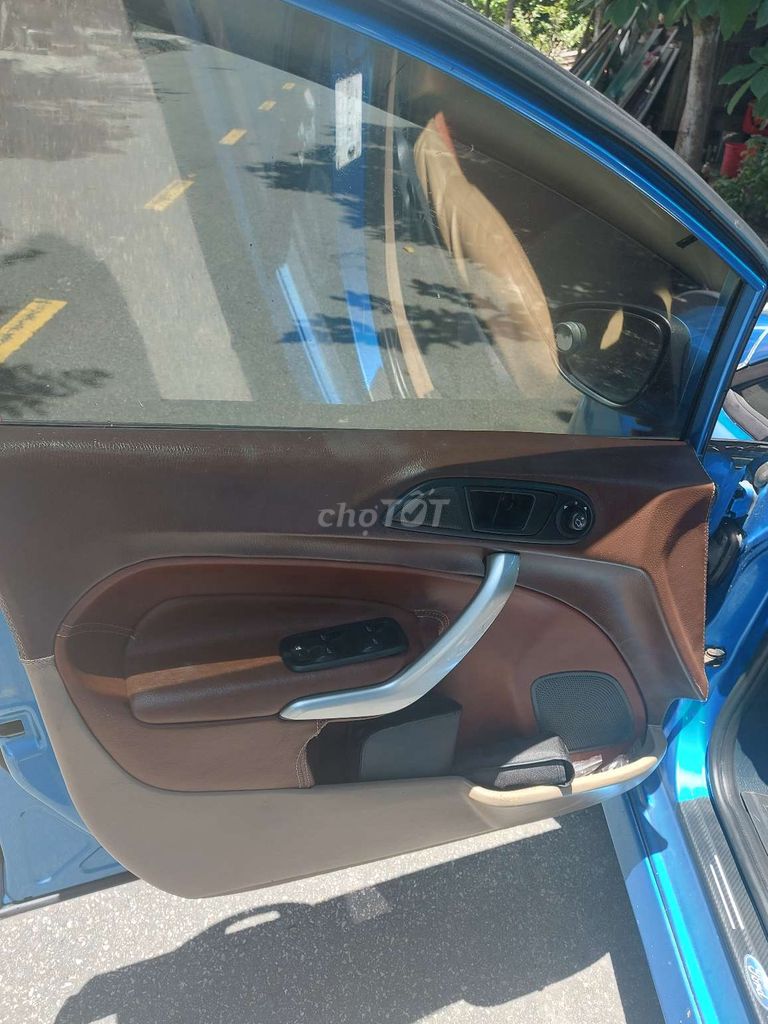 2012 - 120000 km. Mua bán Ô tô tại Quận Ngũ Hành Sơn Đà Nẵng được đăng bởi Mr Cường hình 6