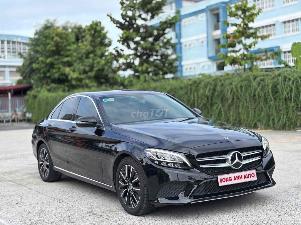 C200 model 2019 siêu lướt 34.000km sai tặng xe. Mua bán Ô tô tại Thành phố Dĩ An Bình Dương được đăng bởi Dương hình 1