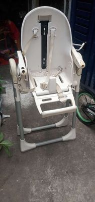 Ghế ngồi ăn dặm xếp lại đc cho bé. Mua bán Mẹ và bé tại Quận 10 Tp Hồ Chí Minh được đăng bởi Vy