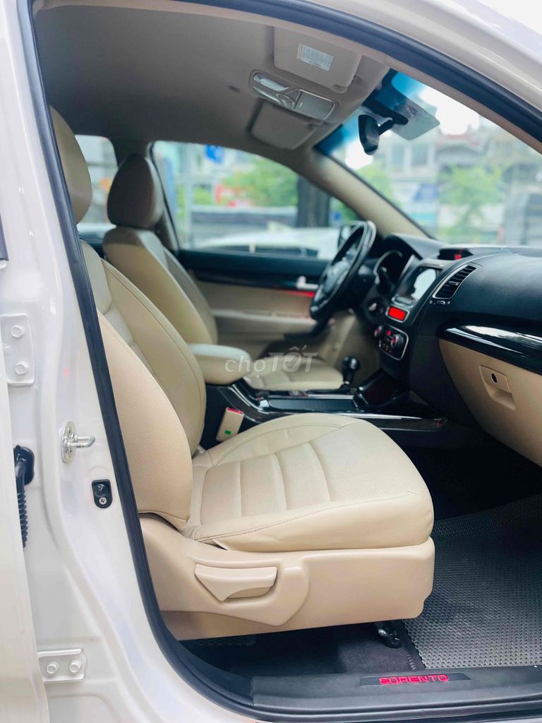 Kia Sorento Delux xăng đăng ký 2021. Mua bán Ô tô tại Quận Hoàng Mai Hà Nội được đăng bởi Phạm quang đồng hình 11