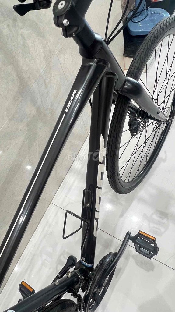 Xe Đạp Giant Escape2 chính hãng 2024. Mua bán Xe đạp tại Quận Liên Chiểu Đà Nẵng được đăng bởi Sang Hà hình 5