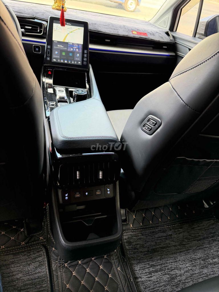 Hyundai Custin 2024 Cao Cấp 2.0T - 24000 km. Mua bán Ô tô tại Huyện Đức Trọng Lâm Đồng được đăng bởi SALON ÔTÔ HOÀ THẮNG  hình 17