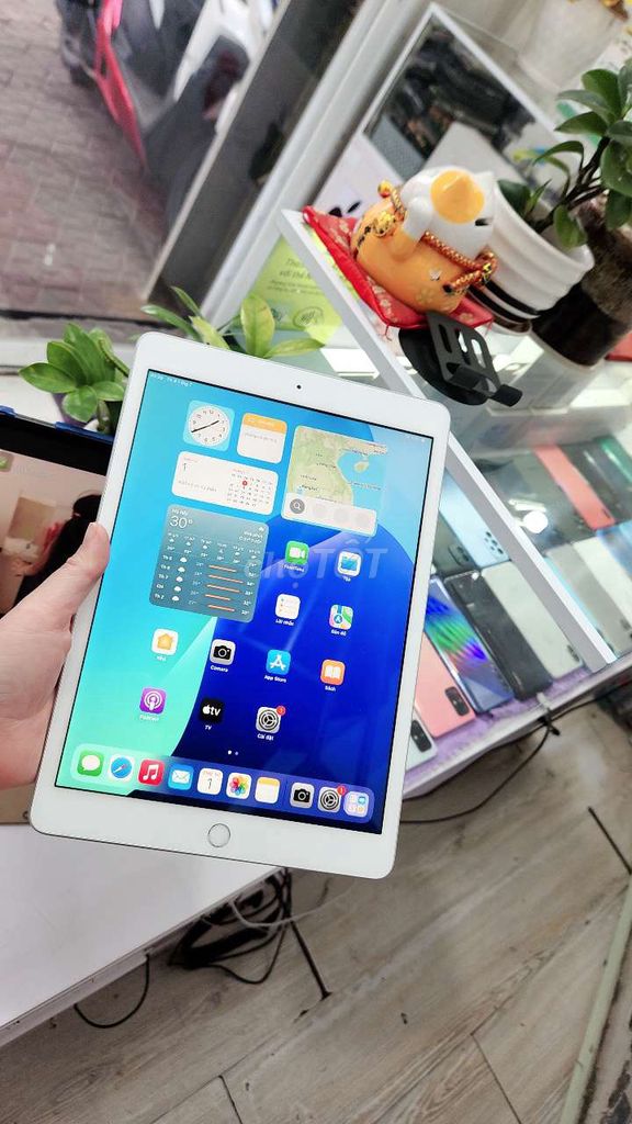 Apple iPad Gen 7 32GB . Mua bán Máy tính bảng tại Quận Ninh Kiều Cần Thơ được đăng bởi Huỳnh Ghi hình 1
