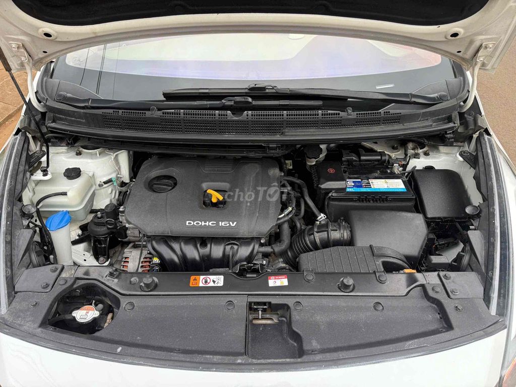 Kia Rondo 2018 Số sàn màu Trắng. Mua bán Ô tô tại Thành phố Pleiku Gia Lai được đăng bởi Dinh Trung  hình 18