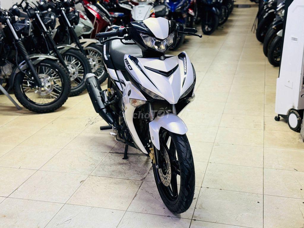 Мотосалон Thịnh Phát - Yamaha Exciter 150 RC Белый Перламутр