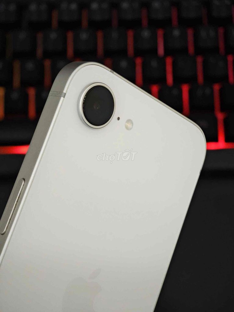 Apple iPhone 16e 128GB chính hãng Fullbox pin 100. Mua bán Điện thoại tại Quận Ninh Kiều Cần Thơ được đăng bởi Nguyễn Toàn hình 1