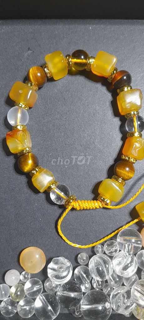 Vòng tay phong thủy đá mã não. Mua bán Phụ kiện thời trang khác tại Thành phố Thủ Đức Tp Hồ Chí Minh được đăng bởi Nguyễn Thị Ngọc Mai  hình 1