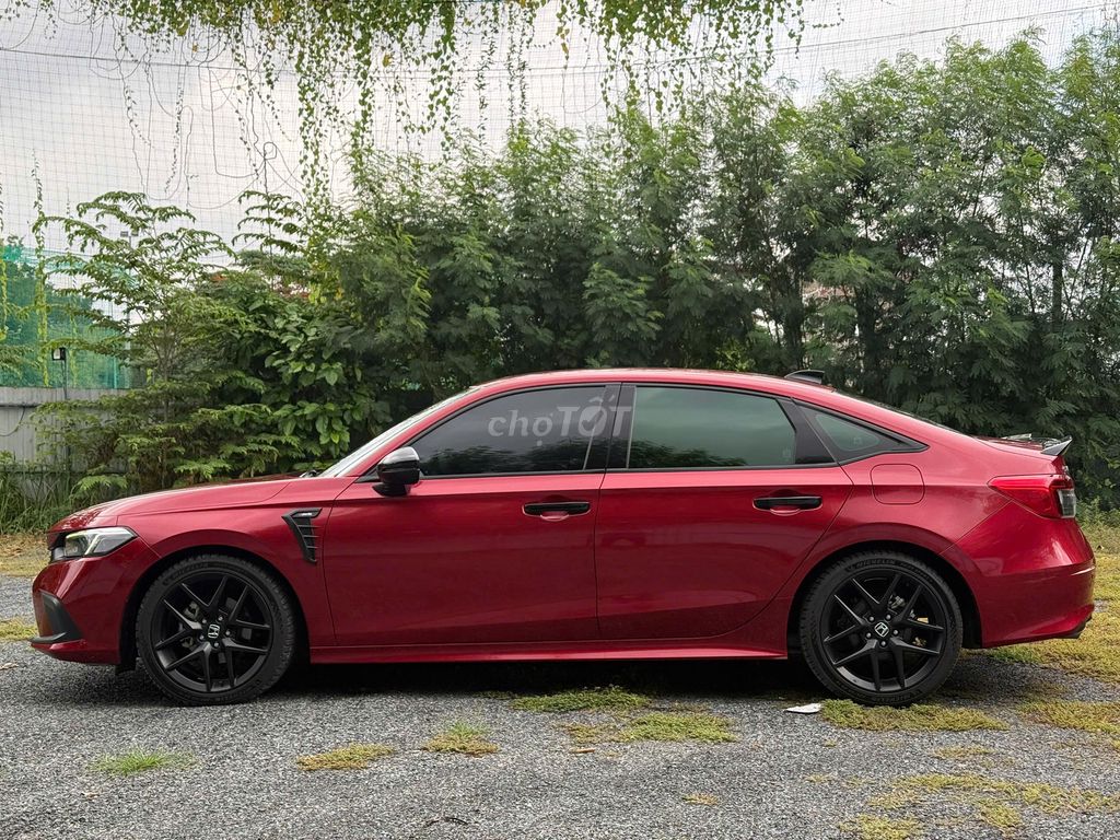 Хонда Цивик RS 2023 Таиланд красная 60 000 км
