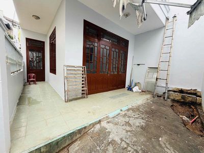 Аренда · 2 комн. · 90 м² · Quận Hải Châu, ул. Đường Núi Thành