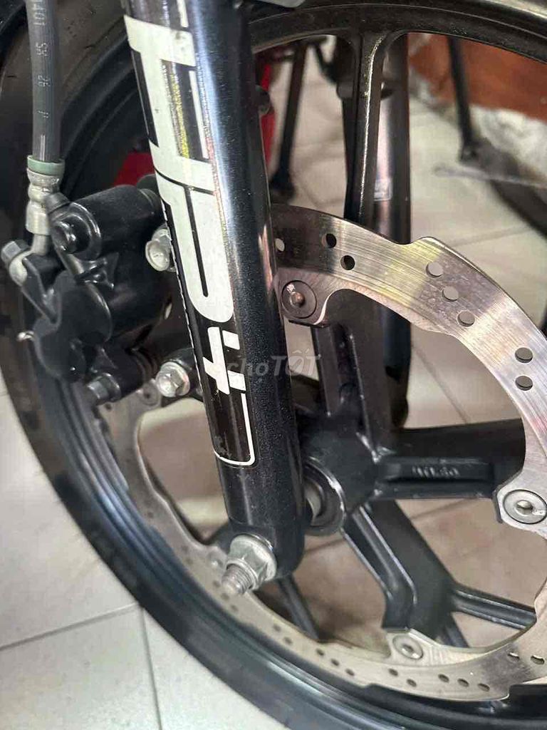 Suzuki Satria 150 Fi 2019 Đỏ đen. Mua bán Xe máy tại Quận 11 Tp Hồ Chí Minh được đăng bởi Hưng Từ hình 5