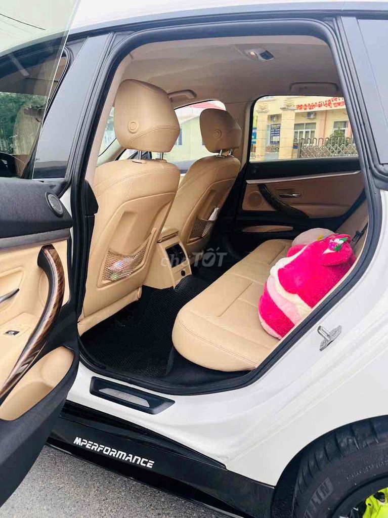 BMW 3 Series 2016 320i GT - 70000 km. Mua bán Ô tô tại Quận Gò Vấp Tp Hồ Chí Minh được đăng bởi nguyễn quốc trinh hình 9