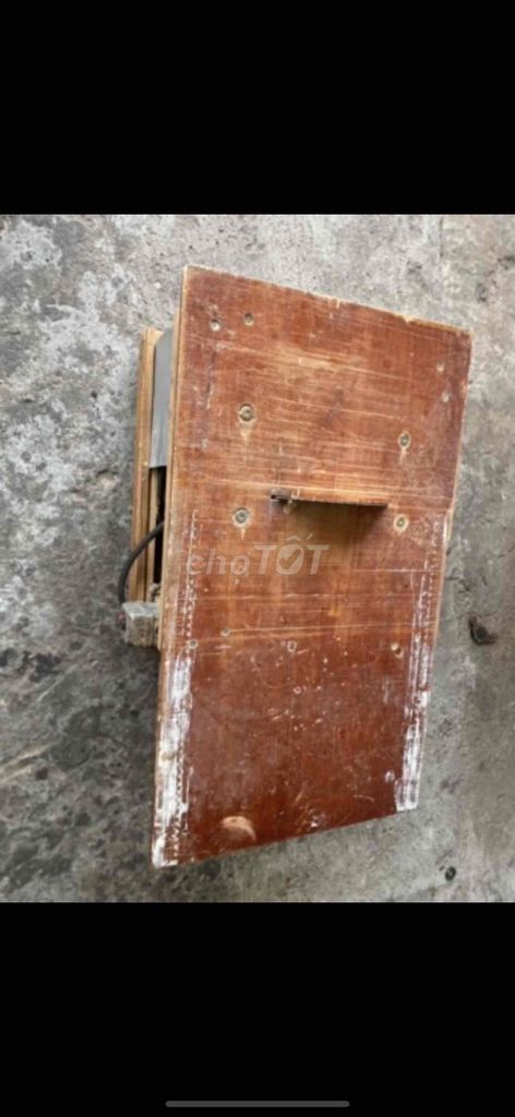 Bàn máy may Gỗ Nâu. Mua bán Nội thất, đồ gia dụng khác tại Quận Tân Phú Tp Hồ Chí Minh được đăng bởi Phúc Nguyễn hình 1