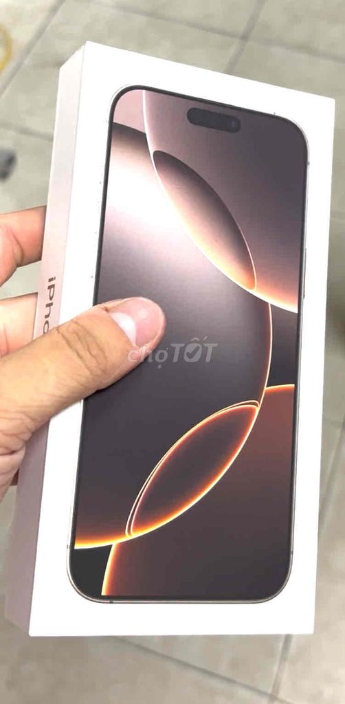 Cần bán Iphone 16 Pro max 256G VND mới tinh