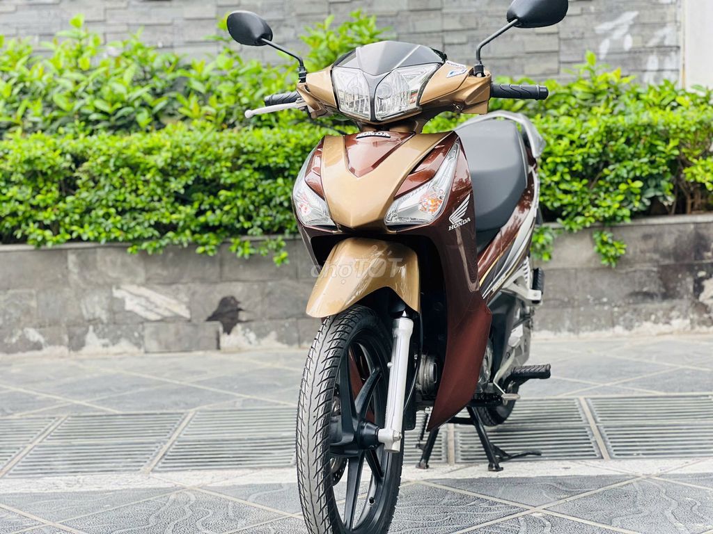 HONDA FUTUTE FI VÀNG ĐEN MÁY ZIN XE CHẤT BIỂN HN. Mua bán Xe máy tại Quận Bắc Từ Liêm Hà Nội được đăng bởi TUẤN MINH hình 1