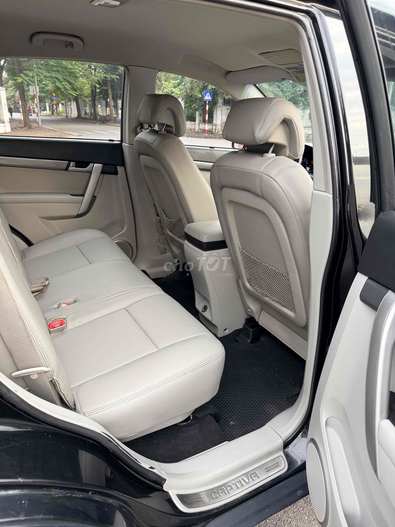 Chevrolet Captiva 2013. Mua bán Ô tô tại Quận Long Biên Hà Nội được đăng bởi Đào Việt Phương hình 9
