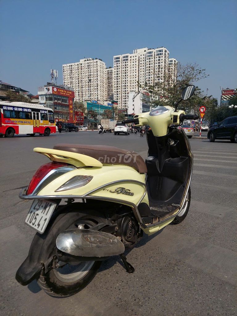 Bán xe Yamaha Noza  mầu vàng chính chủ ít đi. Mua bán Xe máy tại Quận Hoàng Mai Hà Nội được đăng bởi Nguyễn Hải Quỳnh hình 6