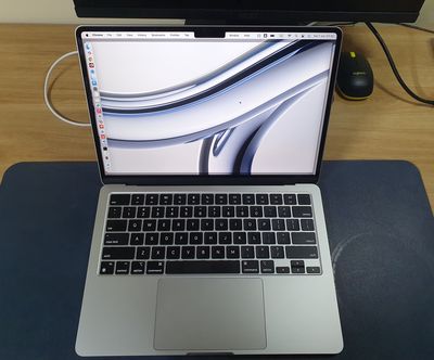 Macbook Air M2 16/256GB - Hàng FPTShop - Mới 100%. Mua bán Laptop tại Quận 10 Tp Hồ Chí Minh được đăng bởi Hội