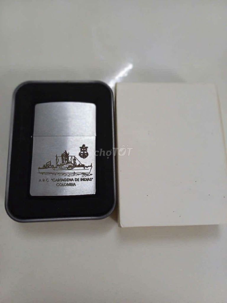 ZIPPO ĐỜI LA MÃ MỚI 100%