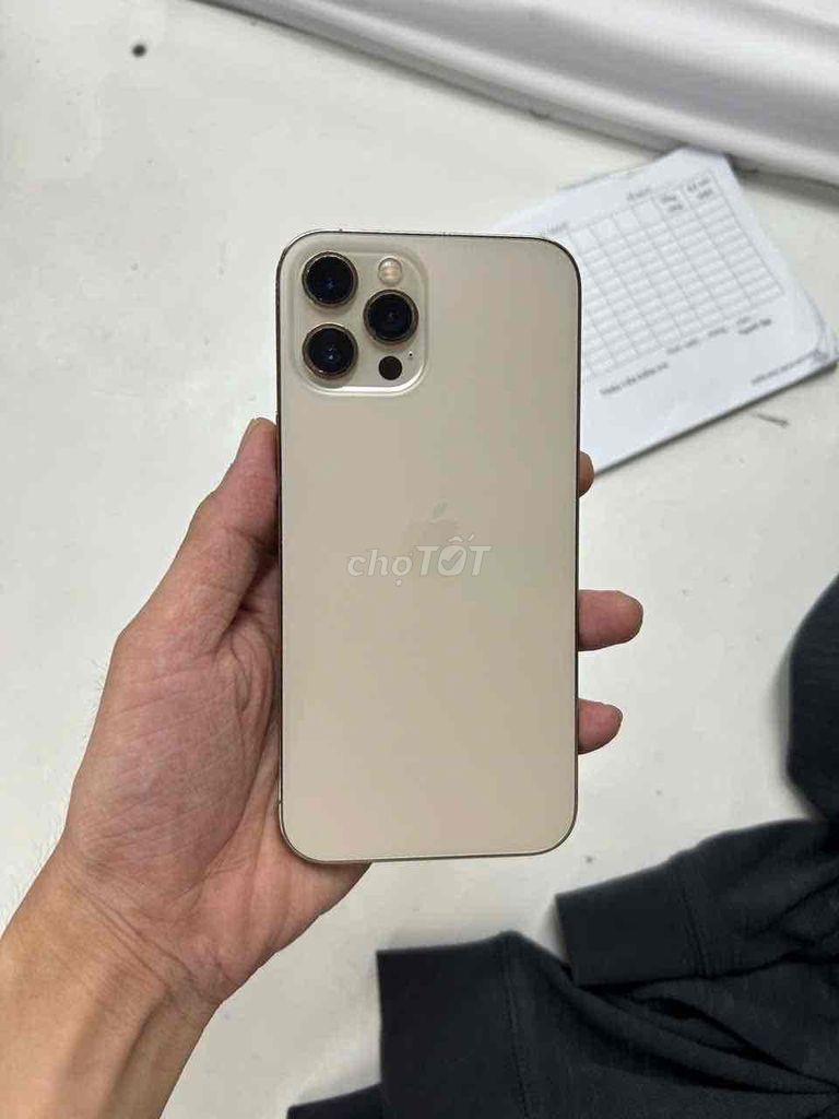 Apple iPhone 12 Pro Max Vàng. Mua bán Điện thoại tại Thị xã Hương Thủy Thừa Thiên Huế được đăng bởi Anh Tài hình 1