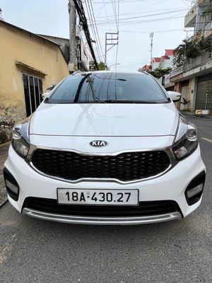 KIA RONDO 2017 Trắng. Mua bán Ô tô tại Thành phố Thủ Đức Tp Hồ Chí Minh được đăng bởi Ha Nguyen