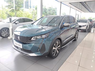 Sẵn xe GIAO NGAY em Peugeot 3008GT