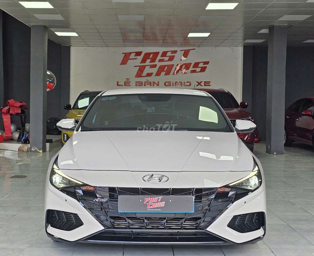 Hyundai Elantra 2023 N-Line,màu trắng,đi 26.000 km