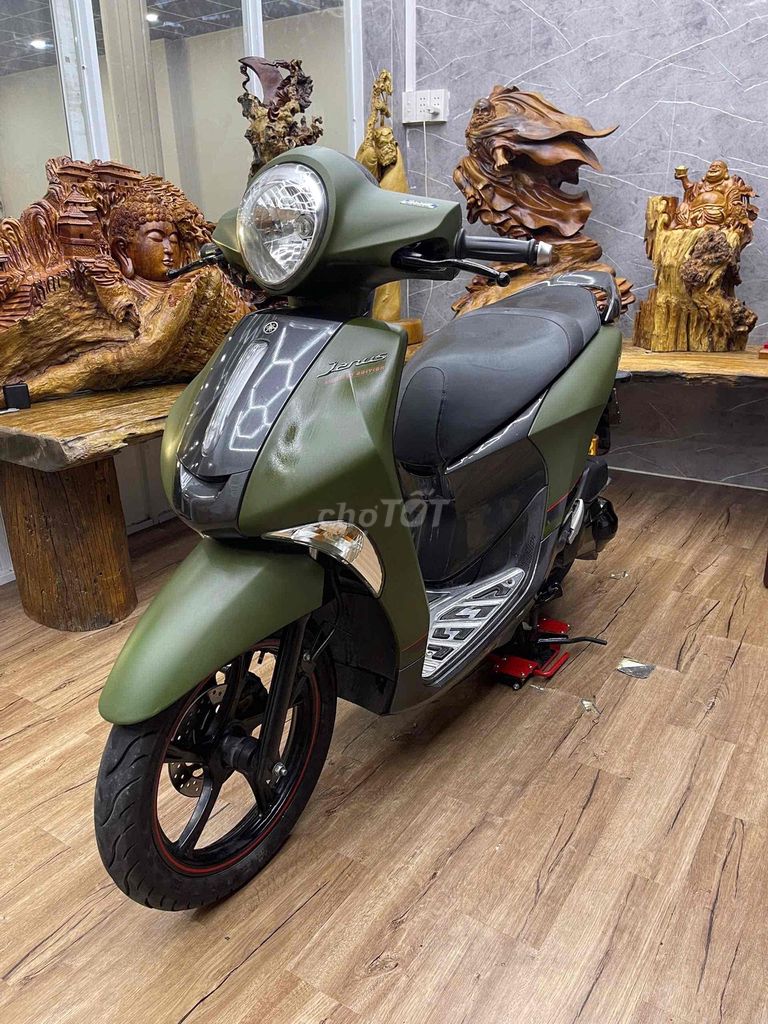 Janus smartkey chính chủ, máy êm thì thầm biển SG. Mua bán Xe máy tại Quận 8 Tp Hồ Chí Minh được đăng bởi Quân  hình 1