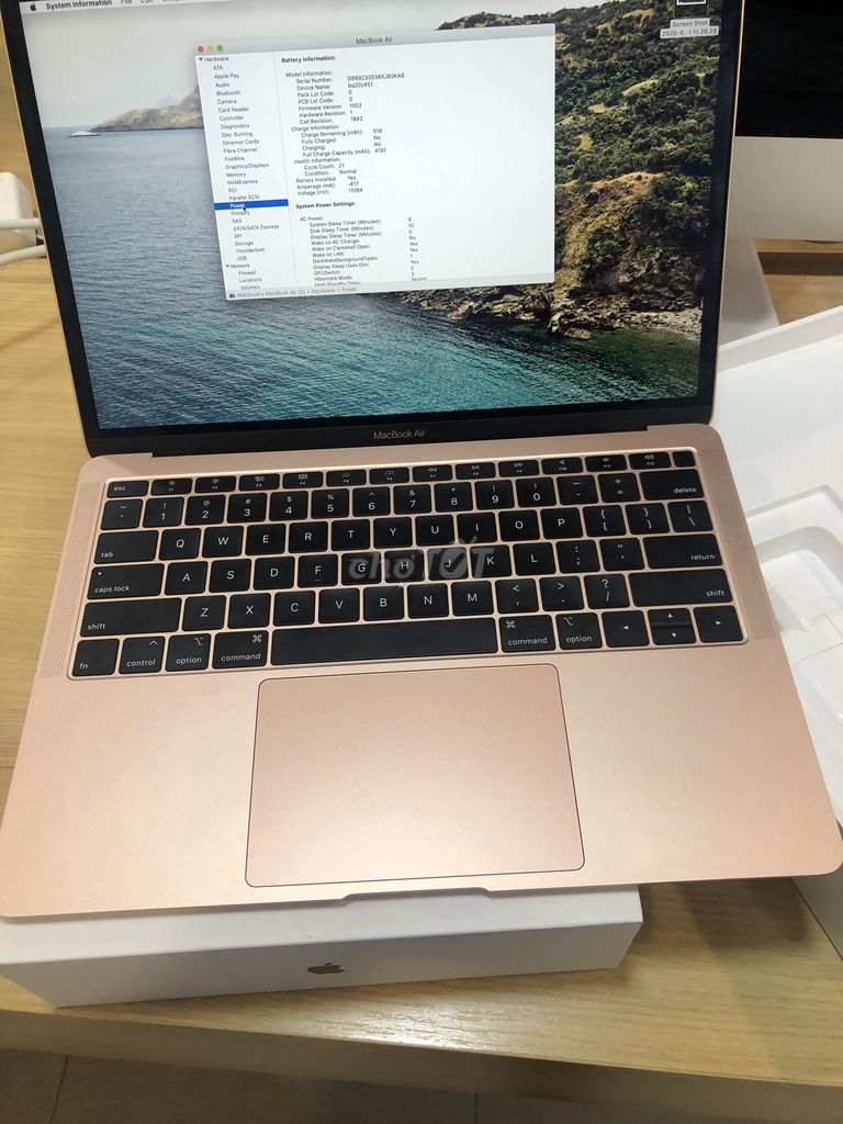 0933083183 - Macbook air 2019 gold keng