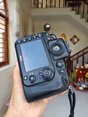 Nikon D800E lens 24/120 f4 Nano. Mua bán Máy ảnh, Máy quay tại Thành phố Long Xuyên An Giang được đăng bởi Lý Phước Hảo