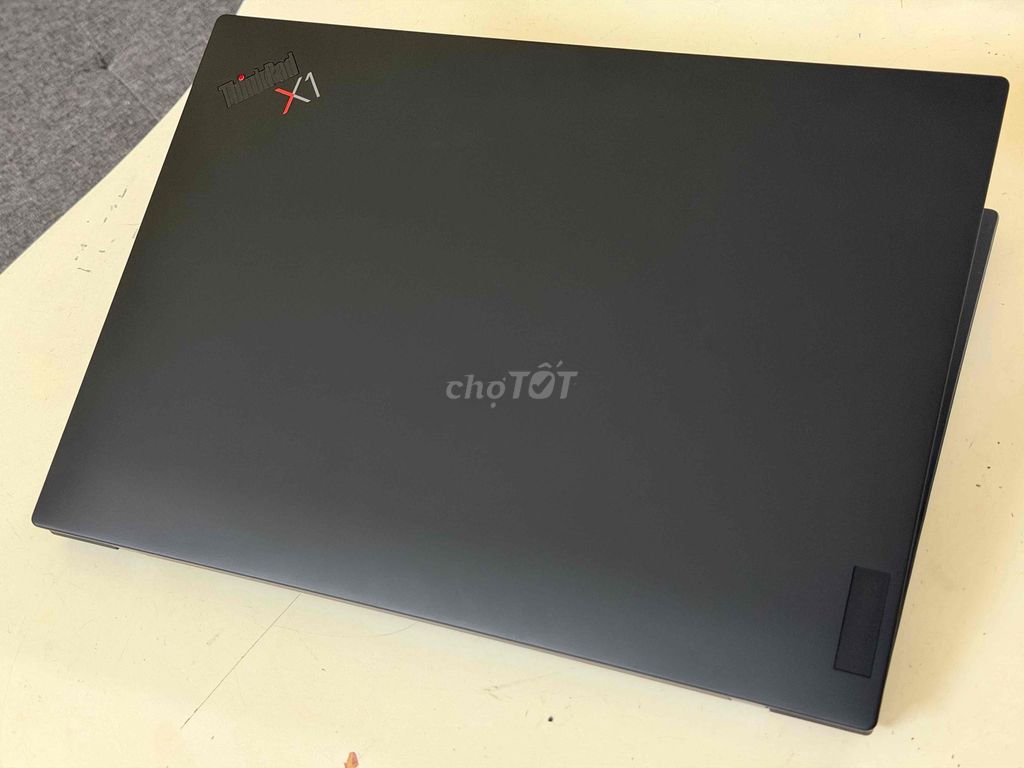 Thinkpad X1 G10 i7 1265U 16 256 14" LTE W11 99%. Mua bán Laptop tại Quận Ba Đình Hà Nội được đăng bởi Tùng Lê hình 1