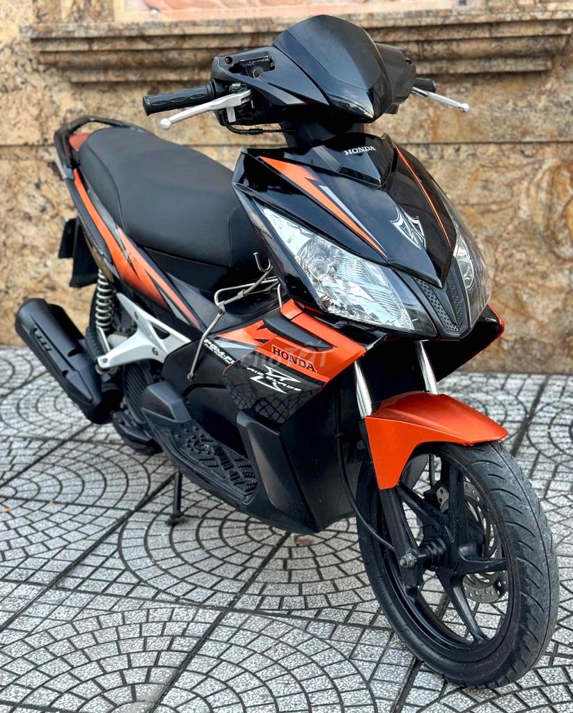 Airblade lên nguyên con thái 2011 xe 9 chủ cực đep. Mua bán Xe máy tại Quận 11 Tp Hồ Chí Minh được đăng bởi Ngọc Hân hình 3