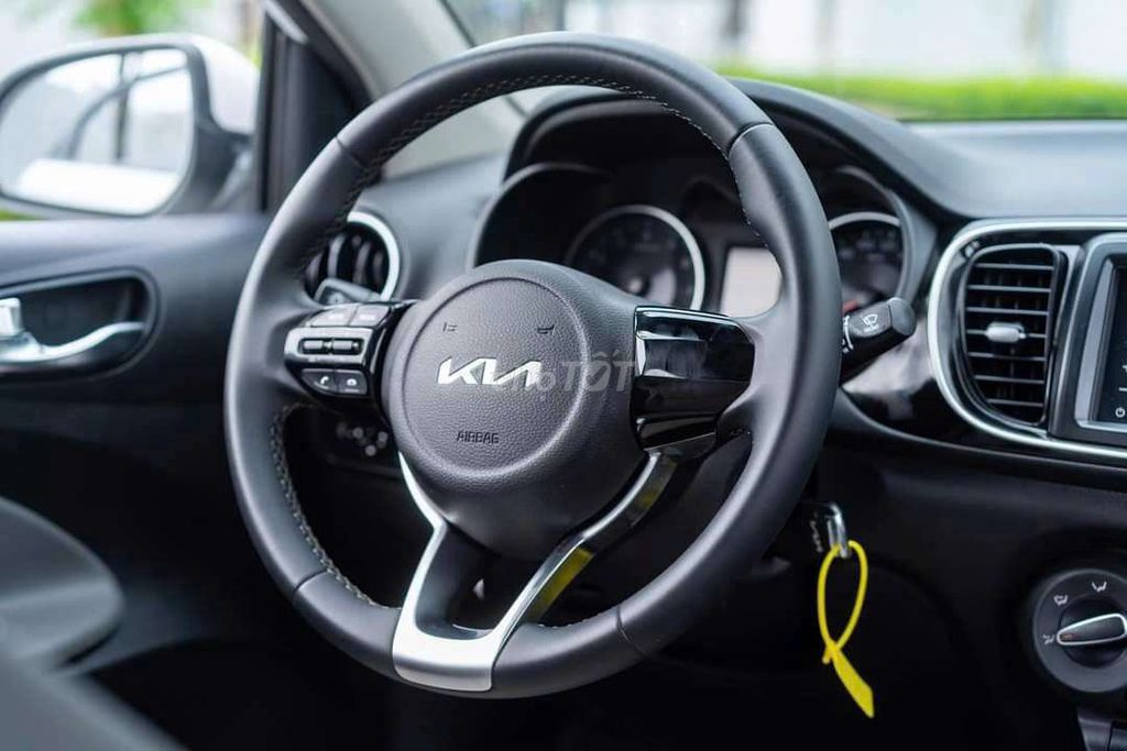 BÁN GÓP KIA SOLUTO MT BS TPHCM. Mua bán Ô tô tại Quận 1 Tp Hồ Chí Minh được đăng bởi THU TRÀ hình 4