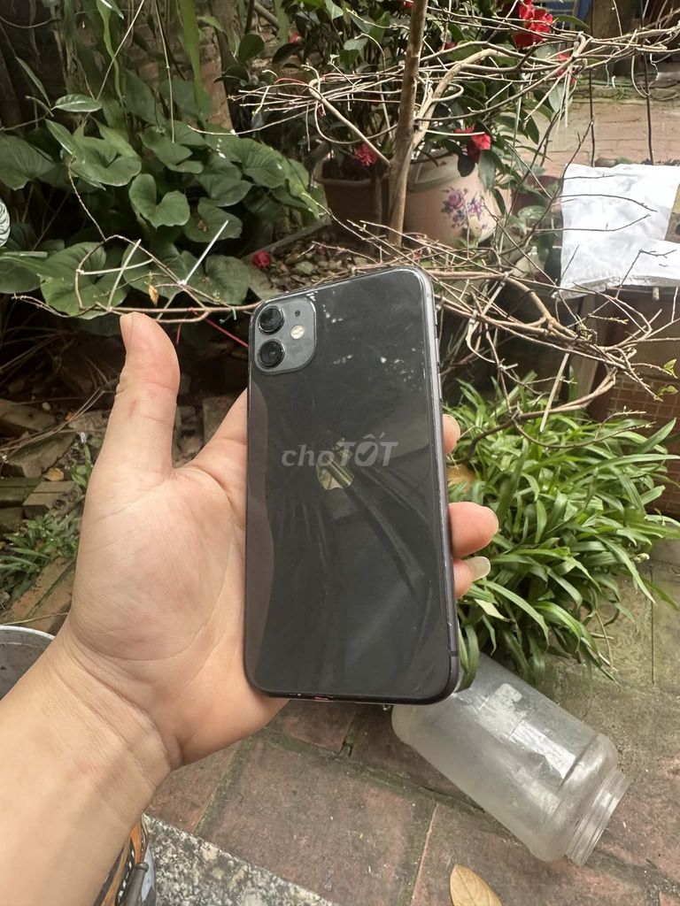 Apple iPhone 11 Đen. Mua bán Điện thoại tại Huyện Vĩnh Tường Vĩnh Phúc được đăng bởi hưng ken hình 1